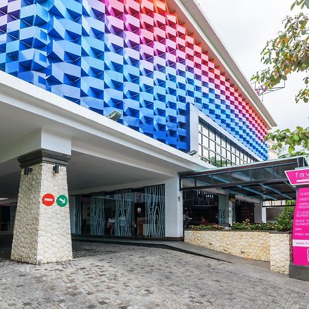 Favehotel Kuta Kartika Plaza Dış mekan fotoğraf